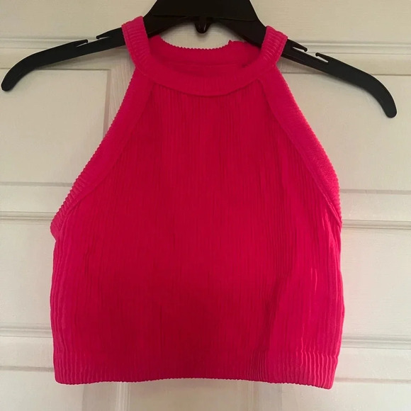 aerie Tops - Aerie Real me Ribbed Cropped High neck tanktop